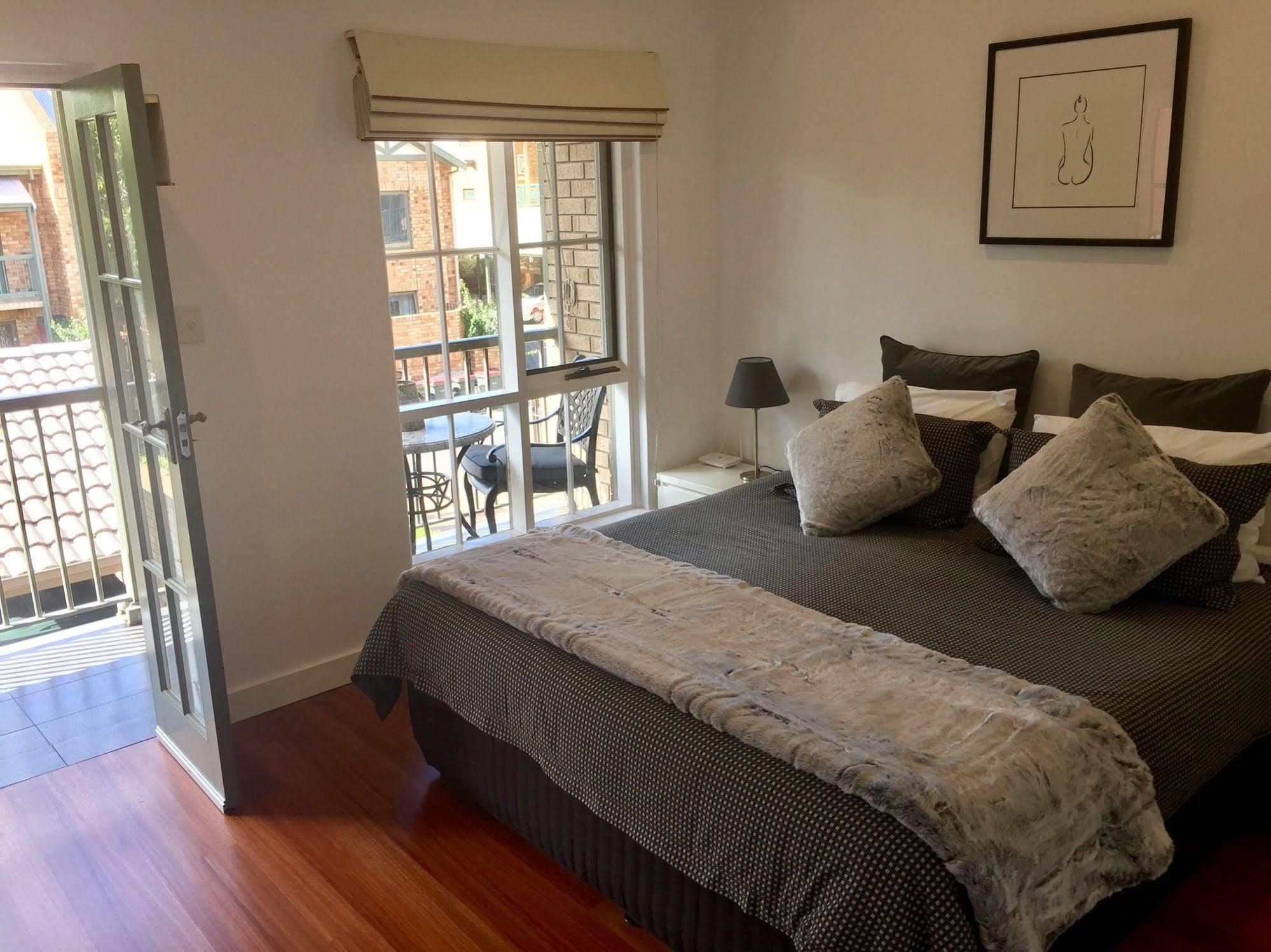 Chic Townhouse In North Adelaide Villa ภายนอก รูปภาพ